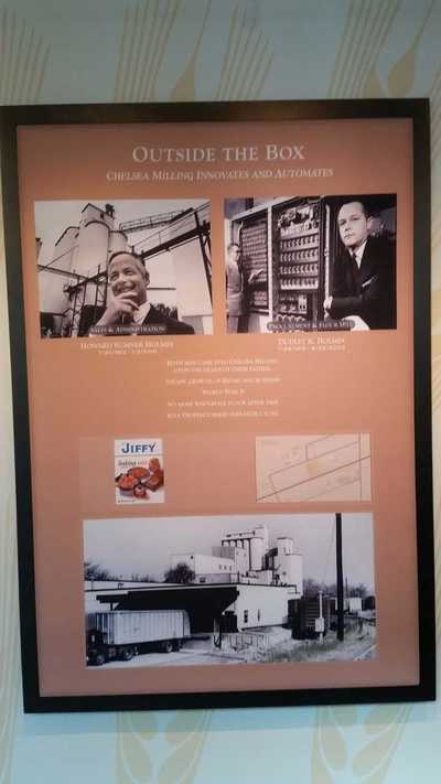 Picture of display depicting original Jiffy plant.
