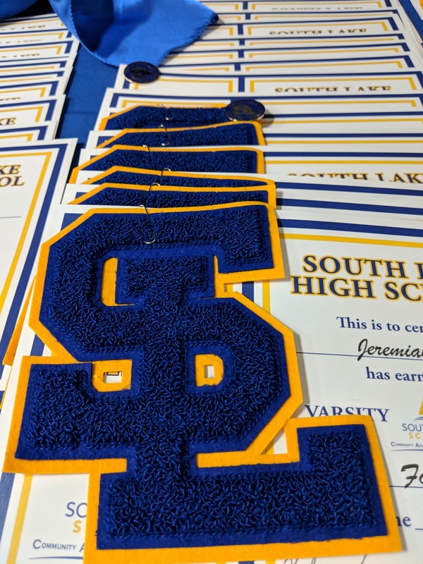 Large SL letter for letter jackets and certificates
